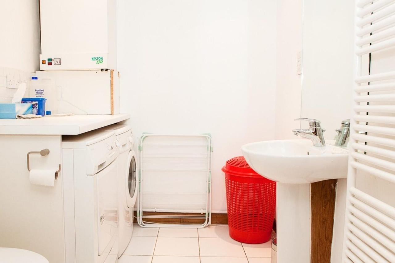 Spectacular Central 4-Bedroom Close To London Eye Extérieur photo