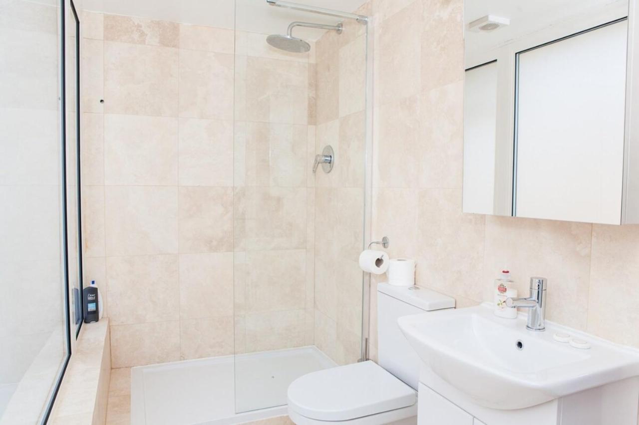 Spectacular Central 4-Bedroom Close To London Eye Extérieur photo